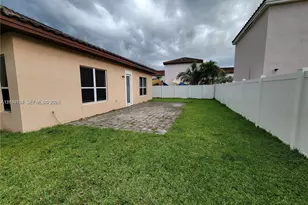 9282 SW 171st Ct, Miami, FL 33196 - Photo 17