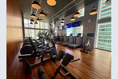 1300 Brickell Bay Dr #1600, Miami, FL 33131 - Photo 19
