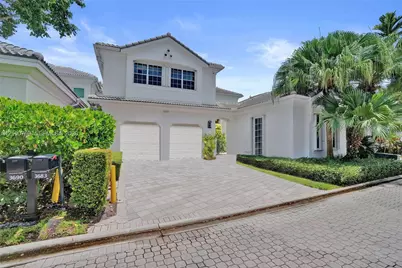 3690 NE 199th St, Aventura, FL 33180 - Photo 1