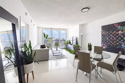 1750 N Bayshore Dr #4312, Miami, FL 33132 - Photo 5