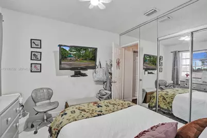 2210 SW 79th Ct, Miami, FL 33155 - Photo 33
