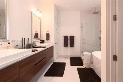 645 Santander Ave #2, Coral Gables, FL 33134 - Photo 19
