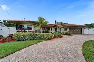2756 NE 33rd St, Fort Lauderdale, FL 33306 - Photo 3