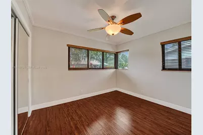 2756 NE 33rd St, Fort Lauderdale, FL 33306 - Photo 35