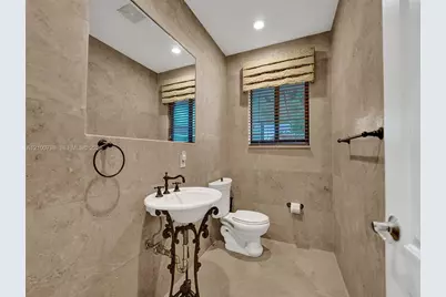 2756 NE 33rd St, Fort Lauderdale, FL 33306 - Photo 47
