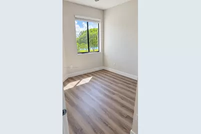 10907 SW 233rd St, Homestead, FL 33032 - Photo 15