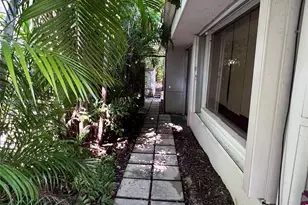 5845 SW 88th St, South Miami, FL 33156 - Photo 3