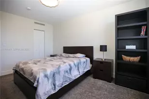 300 Bayview Dr, Sunny Isles Beach, FL 33160 - Photo 15