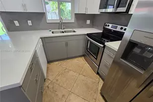 8120 SW 148th Ct, Miami, FL 33193 - Photo 3
