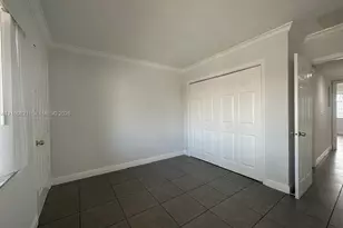 980 NE 170th St, North Miami Beach, FL 33162 - Photo 11
