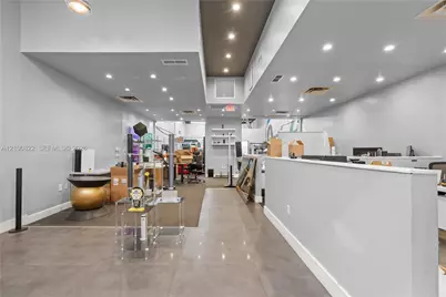 50 NW 21st Rd, Miami, FL 33129 - Photo 15
