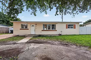 231 N 65th Terrace, Hollywood, FL 33024 - Photo 1