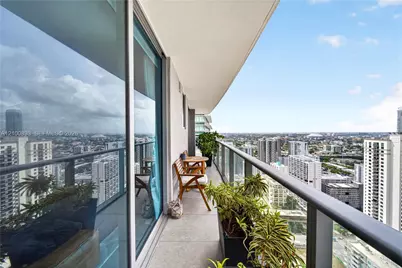 1100 S Miami Ave #3807, Miami, FL 33130 - Photo 15
