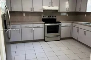 3230 SW 27th St, Miami, FL 33133 - Photo 3