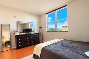 1555 N Treasure Dr, North Bay Village, FL 33141 - Photo 21