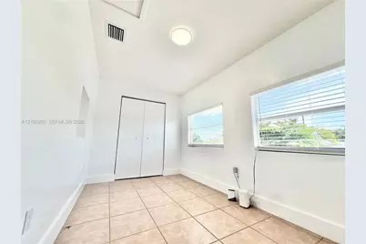 200 NW 17th Ct #0, Miami, FL 33125 - Photo 9