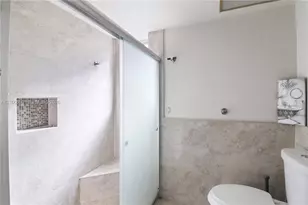 6765 Ixora Dr, Miramar, FL 33023 - Photo 27