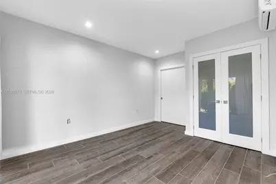 8810 Garland Ave, Surfside, FL 33154 - Photo 27