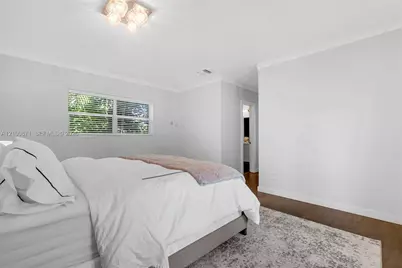 8810 Garland Ave, Surfside, FL 33154 - Photo 35