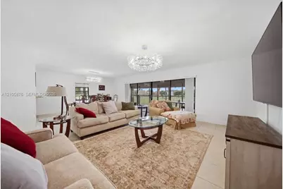 401 NW 127th Ave #7, Plantation, FL 33325 - Photo 1
