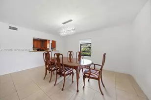 401 NW 127th Ave, Plantation, FL 33325 - Photo 9
