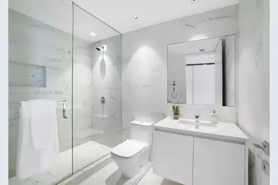 1000 Biscayne Blvd #3302, Miami, FL 33132 - Photo 15