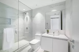 1000 Biscayne Blvd, Miami, FL 33132 - Photo 15