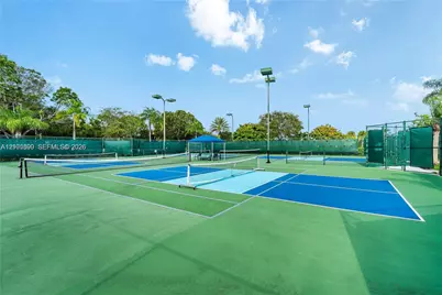 12966 NW 18th Ct, Pembroke Pines, FL 33028 - Photo 9