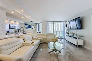 16485 Collins Ave, Sunny Isles Beach, FL 33160 - Photo 9