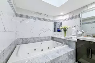 16485 Collins Ave, Sunny Isles Beach, FL 33160 - Photo 25