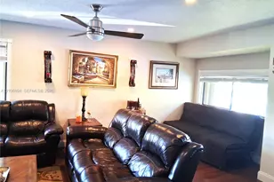 108 Wimbledon Lake Dr, Plantation, FL 33324 - Photo 13