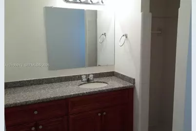 4304 N Shore Dr, West Palm Beach, FL 33407 - Photo 13