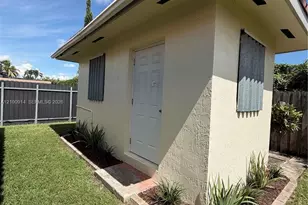 5223 SW 102nd Ct, Miami, FL 33165 - Photo 25