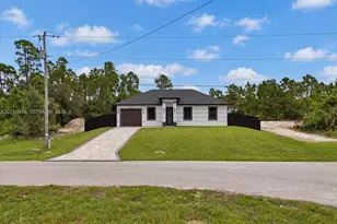1205 Damen St E, Lehigh Acres, FL 33974 - Photo 5
