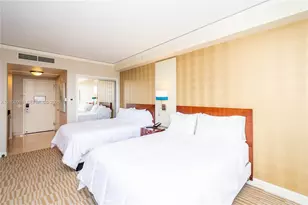 18001 Collins Ave, Sunny Isles Beach, FL 33160 - Photo 49