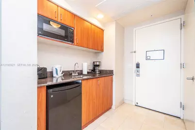 18001 Collins Ave #504 & 505, Sunny Isles Beach, FL 33160 - Photo 5