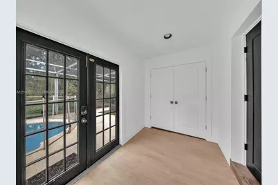 5450 SW 55 Ave, Davie, FL 33314 - Photo 17