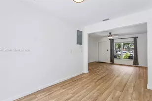 5364 NE 2nd Ave, Oakland Park, FL 33334 - Photo 15