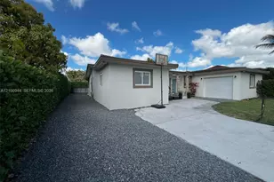 9975 NW 27th Terrace, Doral, FL 33172 - Photo 3