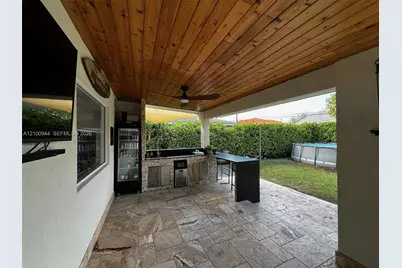 9975 NW 27th Ter, Doral, FL 33172 - Photo 7