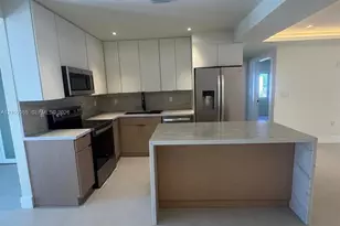 841 NE 4th Pl, Hialeah, FL 33010 - Photo 7