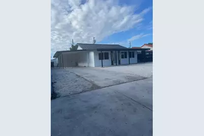 841 NE 4th Pl, Hialeah, FL 33010 - Photo 1