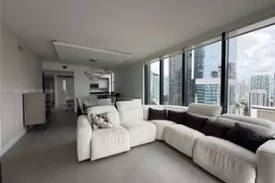 1010 Brickell Ave, Miami, FL 33131 - Photo 3