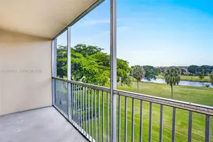 101 SW 132nd Way, Pembroke Pines, FL 33027 - Photo 21