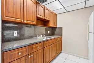 101 SW 132nd Way, Pembroke Pines, FL 33027 - Photo 9