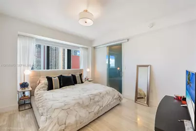 1451 Brickell Ave #1203, Miami, FL 33131 - Photo 13
