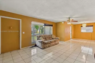 500 S Luna Ct, Hollywood, FL 33021 - Photo 25