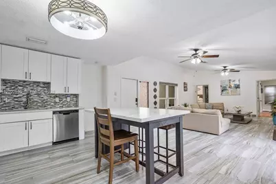 387 NW 39th Way, Deerfield Beach, FL 33442 - Photo 3