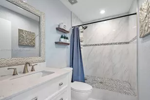 387 NW 39th Way, Deerfield Beach, FL 33442 - Photo 11