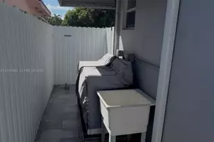 1130 NW 34th Ave, Miami, FL 33125 - Photo 11